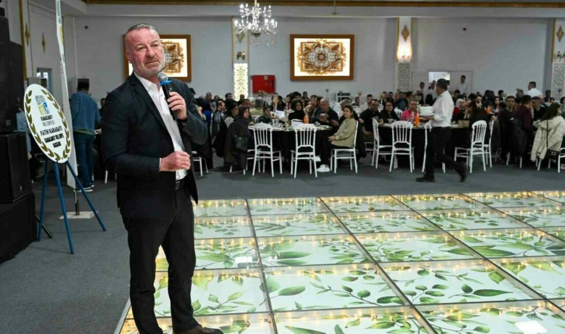 Karacabey Belediye Başkanı Fatih Karabatı, Ramazan ayı dolayısıyla belediye personeliyle