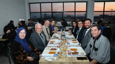 Nilüfer Belediye Başkanı Şadi Özdemir, Ramazan ayında her gün yüzlerce
