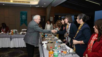 Nilüfer Belediye Başkanı Şadi Özdemir, 8 Mart Dünya Kadınlar Günü