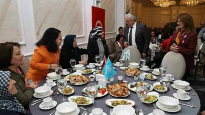 Nilüfer Belediye Başkanı Şadi Özdemir, şehit aileleri ve gaziler ile