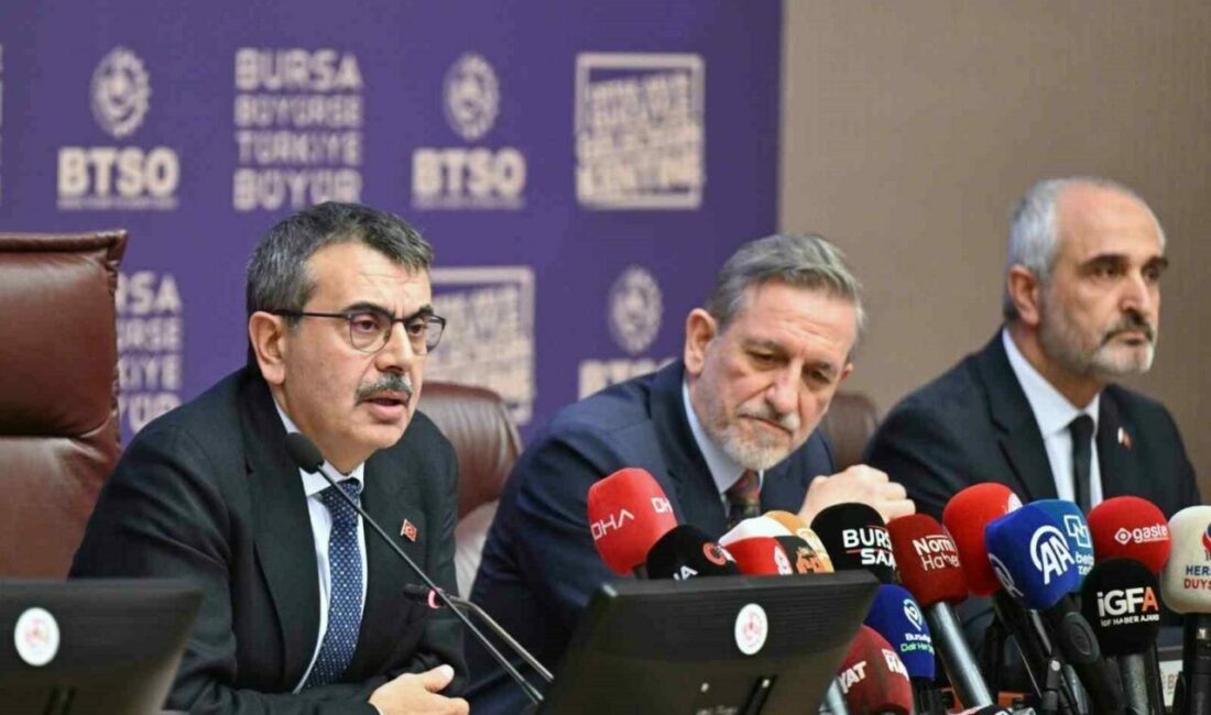 BTSO ve Milli Eğitim Bakanlığı Mesleki Eğitimde İş Birliği Protokolü imzaladı Bakan Yusuf Tekin, BTSO Müşterek Komiteler Toplantısı’nın Konuğu Oldu. Bursa’da