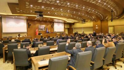 Bursa Büyükşehir Belediyesi Başkanvekili Mustafa Orkun Gazioğlu, şehrin 3 farklı