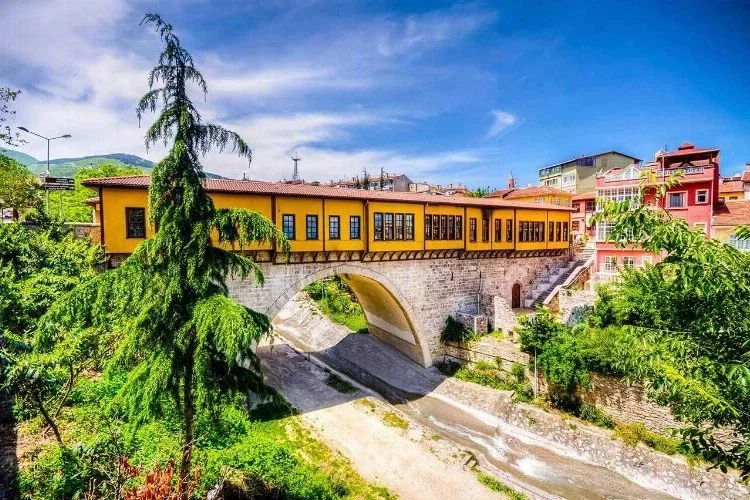 Soğuk ve yağışlı hava bitiyor mu? Bursa’da hava nasıl olacak? Meteoroloji Genel Müdürlüğü’nün paylaştığı hava tahmin raporuna göre hafta sonundan