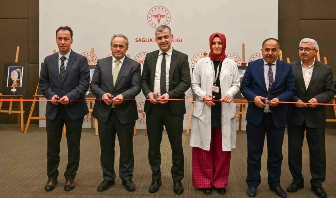 Bursa İl Milli Eğitim Müdürlüğü, “Hastane Sınıfı Öğrencilerinin Kahramanları” programıyla sağlık çalışanlarına teşekkür etti Bursa İl Milli Eğitim Müdürlüğü AR-GE Birimi koordinasyonunda yürütülen “Yarınlara