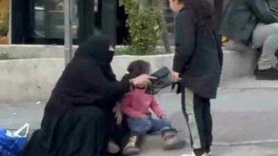 Bursa’da bir grup dilenci, başka bir dilenciyle paylaşamadığı yer için