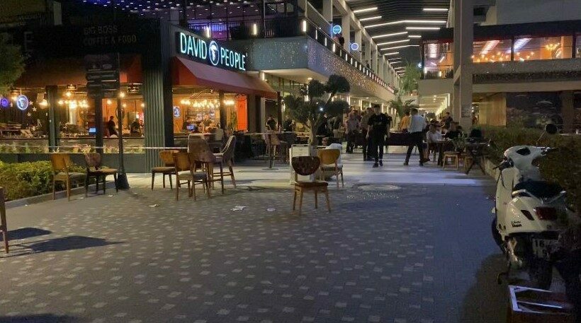 Bursa’da bir eğlence mekanında çıkan kavgada 2 garson ile 1