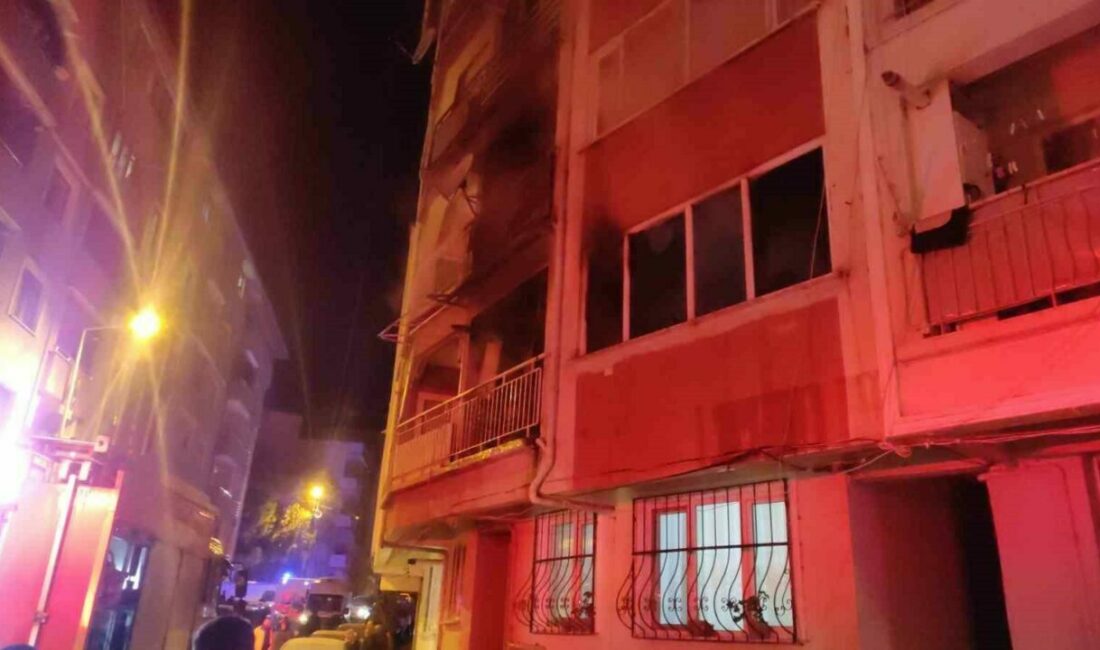 Bursa’da bir apartman dairesinde çıkan yangın paniğe neden oldu. Yangını