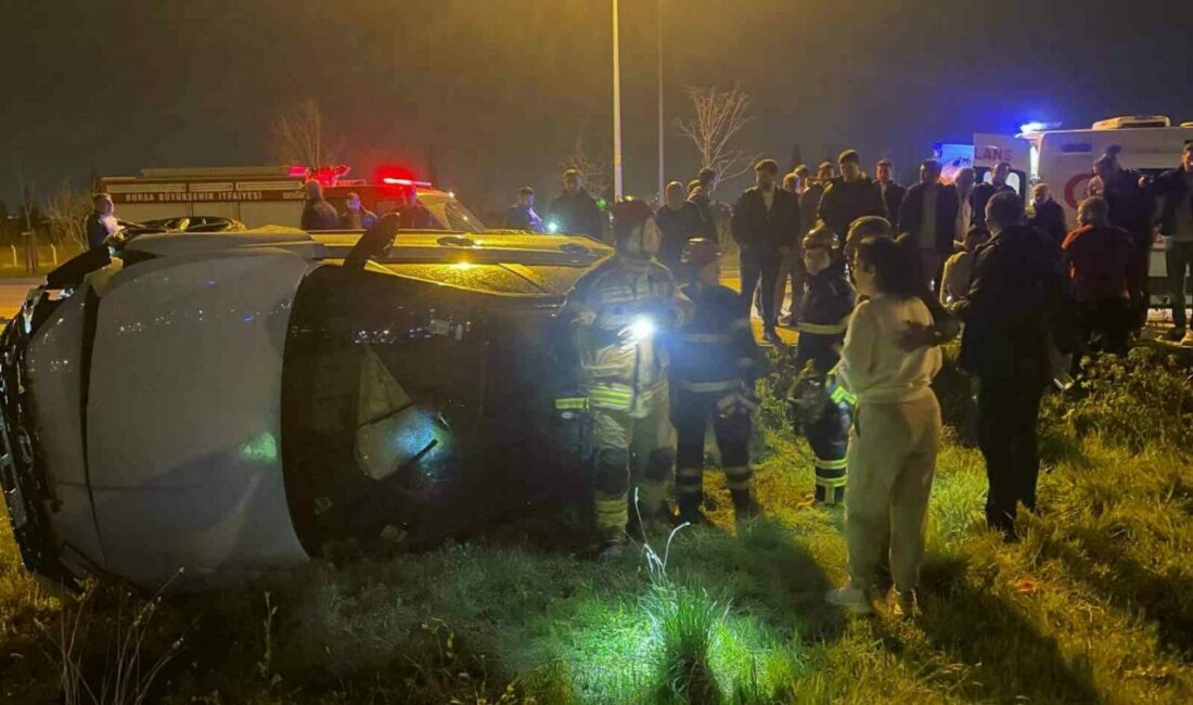 Bursa’da otomobil takla attı: 2 yaralı Bursa’nın Nilüfer ilçesinde kontrolden çıkan otomobilin takla atması sonucu 1’i