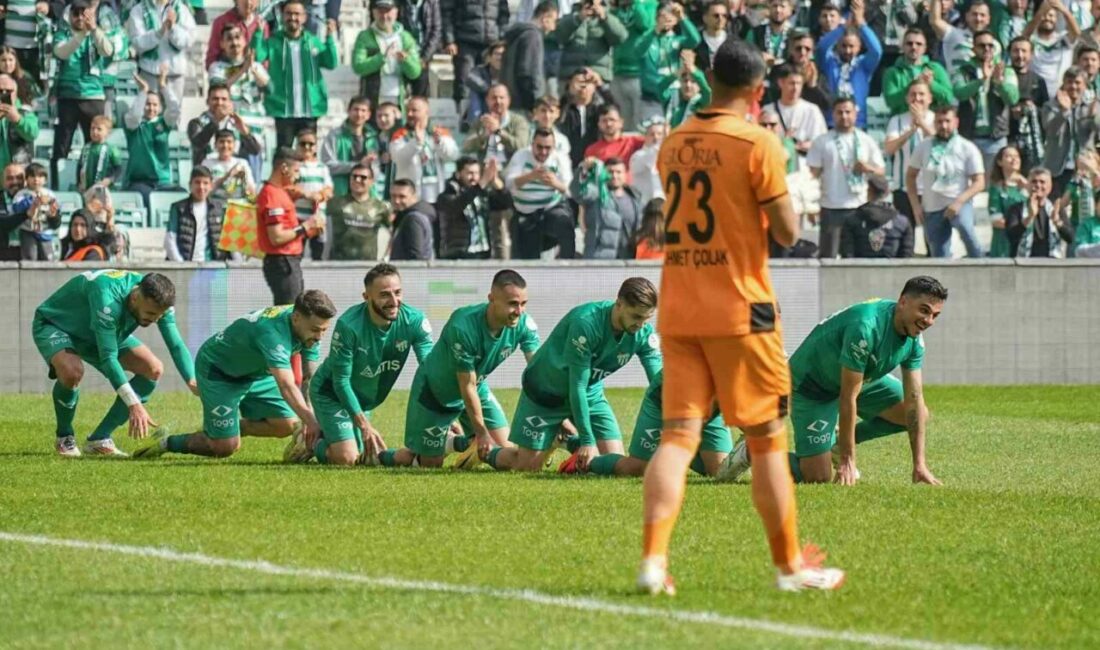 Bursaspor 307 gündür maç kaybetmedi TFF 3. Lig takımlarından Bursaspor, ligde oynadığı son 22 maçta