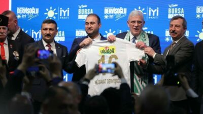 Bursaspor Kulübü Başkanı Enes Çelik sosyal medya hesabından yaptığı paylaşımda