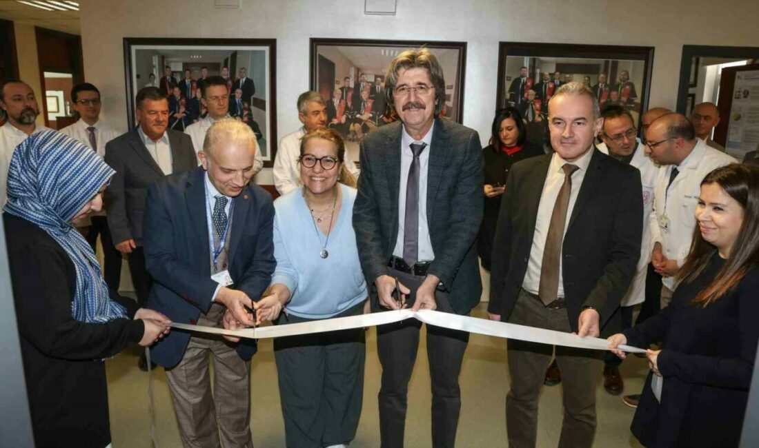 BUÜ Hastanesine yeni laboratuvar Bilimsel çalışmalara katkı sağlamak ve öğrencileri geleceğin tedavi yöntemlerine hazırlamak