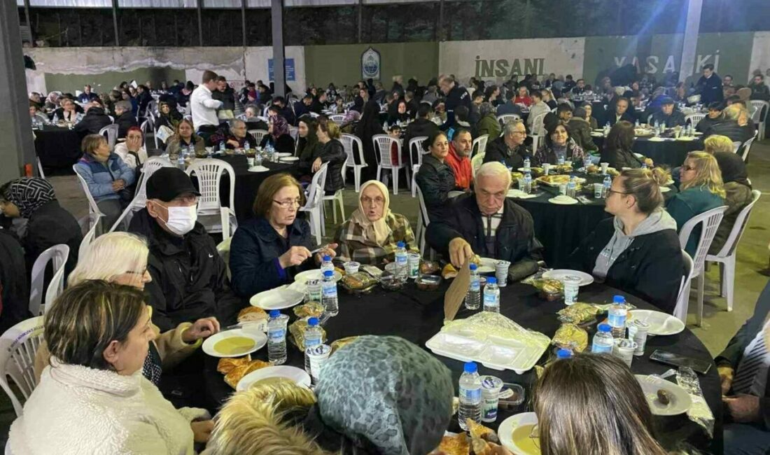 Büyükşehir’le Yıldırım’da Ramazan coşkusu Ramazan ayının dayanışma ve paylaşma ruhunu kentin her noktasında hissettiren