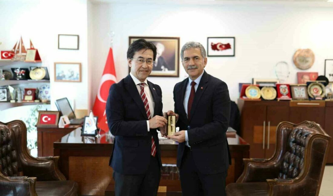 Gemlik Belediye Başkanı Şükrü Deviren, Japonya’nın İstanbul Başkonsolosu Mr. Kasahara