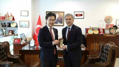 Gemlik Belediye Başkanı Şükrü Deviren, Japonya’nın İstanbul Başkonsolosu Mr. Kasahara
