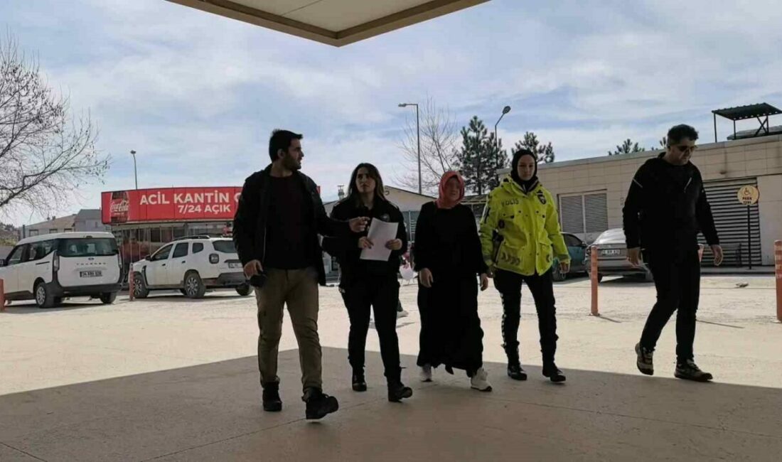 İnegöl’de akılalmaz hırsızlık: Ablasının 1 milyonluk altınlarını çaldı Bursa’nın İnegöl ilçesinde yaptığı planla ablasının evini soyan kadın, Emniyet