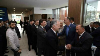 İnegöl Kaymakamlığı ile İnegöl Belediyesi iş birliğinde bayramlaşma programı düzenlendi.