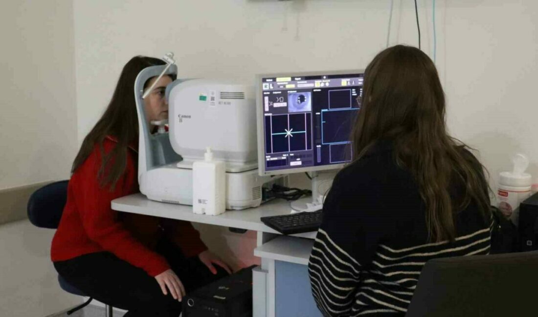 Kalıcı görme kaybına neden olan sinsi hastalık: Glokom Glokomun (Göz tansiyonu) sinsi seyreden bir hastalık olduğuna ve ileri