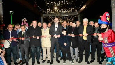 Kestel Belediyesi tarafından hayata geçirilen Ramazan Sokağı, büyük bir coşkuyla