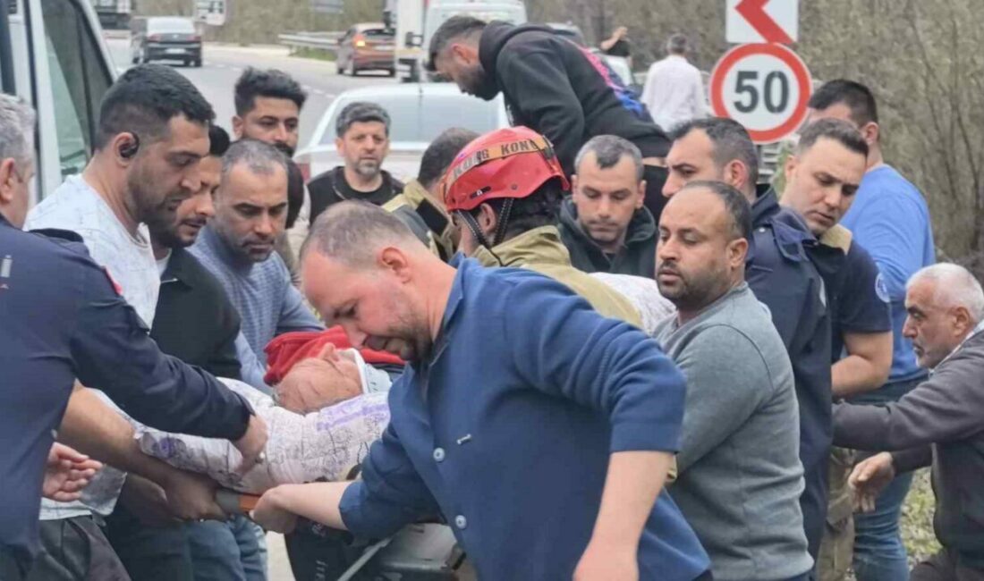 Bursa’nın İnegöl ilçesinde kontrolden çıkan tırın şarampole yuvarlandığı kazada sürücü