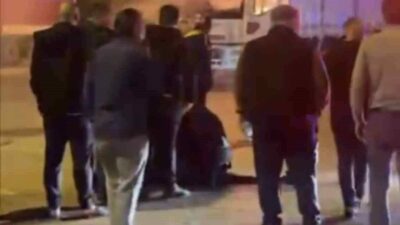 Bursa’nın Kestel ilçesinde ismi henüz öğrenilemeyen şoför, kullandığı kamyonu bir