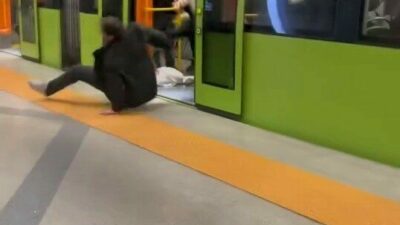 Bursa’da toplu taşıma aracına binen genç yolcu, yaşlı kişiyle tartışınca