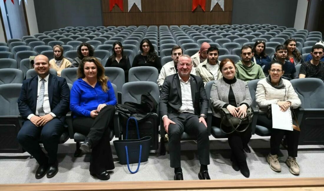 Eski hapishane alanında inşa edilmesi planlanan Karacabey Belediyesi binası için