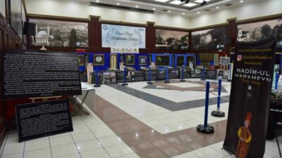 Yıldırım Belediyesi’nin Ramazan etkinlikleri çerçevesinde düzenlediği Hadimü’l Haremeyn Kutsal Emanetler