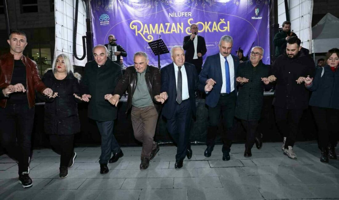 Nilüfer Belediyesi’nin düzenlediği Ramazan Sokağı’nda Artvin rüzgârı esti. Artvin Vakfı’nın,