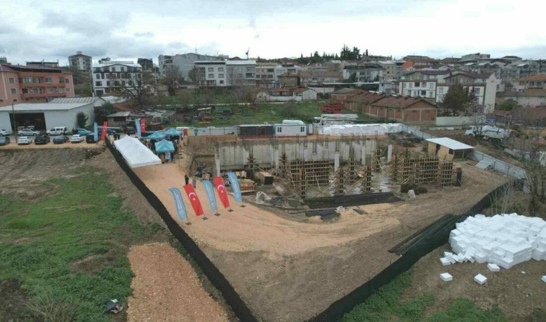Nilüfer Belediyesi’nin dördüncü kreşinin temeli atıldı. Minareliçavuş Mahallesi’nde 2 bin