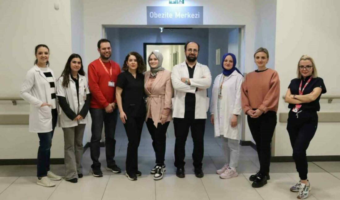 Obezite merkezi şifa dağıtıyor Bursa Şehir Hastanesi’nde görevli Dâhiliye Uzmanı Doç. Dr. Nizameddin Koca,