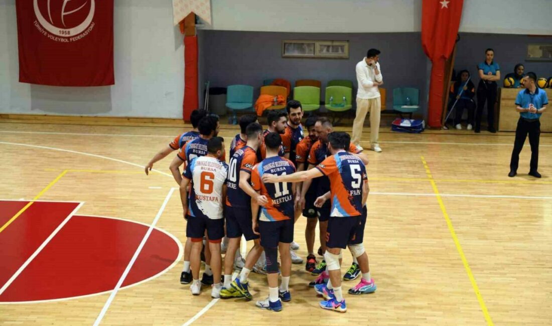 Erkekler Voleybol Bölgesel Ligi Bursa Grubu’nda mücadele eden Osmangazi Belediyespor,