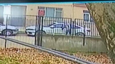 Bursa’nın İnegöl ilçesinde araç hırsızları polis ekiplerince kısa sürede yakalandılar.