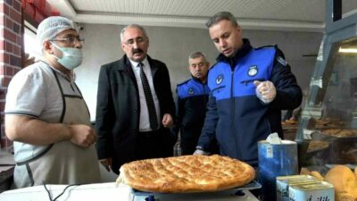 Bursa’da Gemlik Belediyesi Zabıta Müdürlüğü ekipleri, Ramazan ayının vazgeçilmezi pidelerde