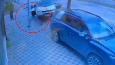 Bursa’da iki aracın karıştığı kaza sonrası kontrolden çıkan ticari araç