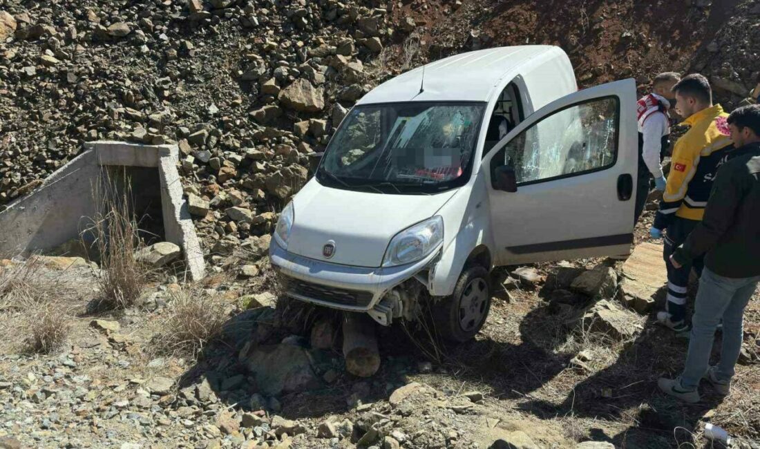 Bursa’nın Harmancık ilçesinde şarampole yuvarlanan aracın sürücüsü hayatını kaybetti. Kaza,