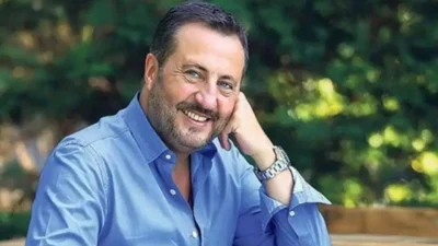 Sanatçı Ercan Saatçi gözaltına alındı.