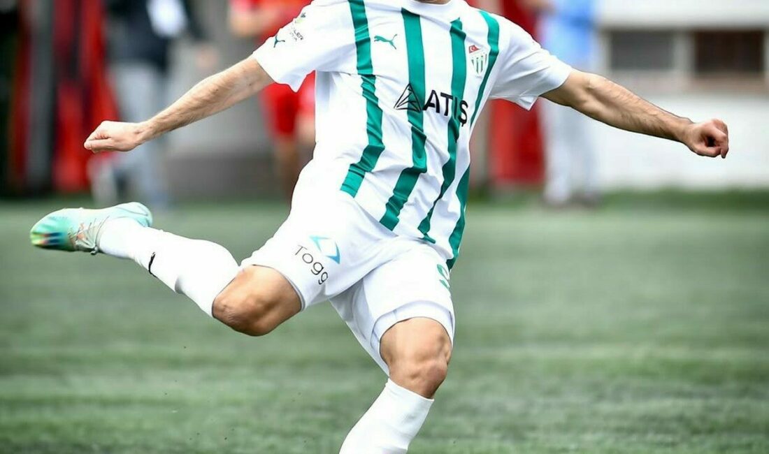Tahir Babaoğlu 3 buçuk ay sonra golünü attı Bursaspor’da sezon boyunca sakatlıklarla uğraşan ve forma şansı bulamayan Tahir