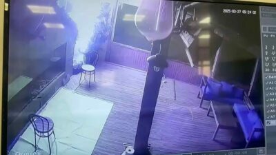 Uludağ’da milli kayakçı Berkin Usta ile babası eski milli kayakçı