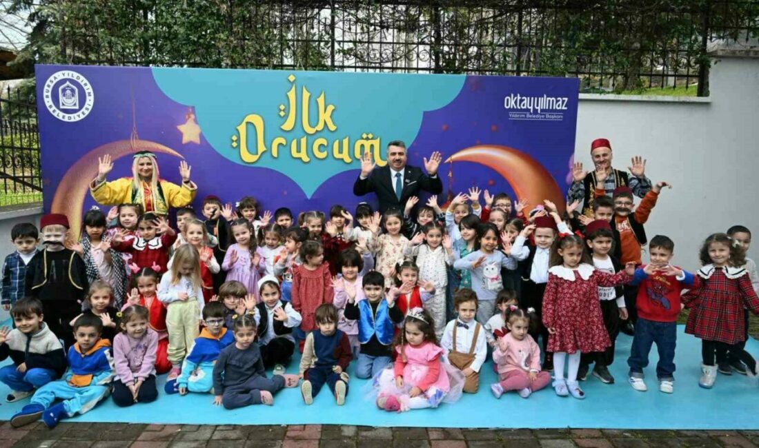 Yıldırım’da çocuklar için iftar vakti Yıldırım Belediyesi, Ramazan’ın manevi coşkusunu çocuklara yaşatmak için tekne orucu