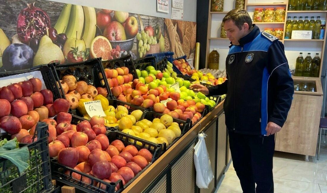 İnegöl Belediyesi Zabıta Müdürlüğü, gıda sektörüne yönelik denetimler kapsamında İnegöl’de
