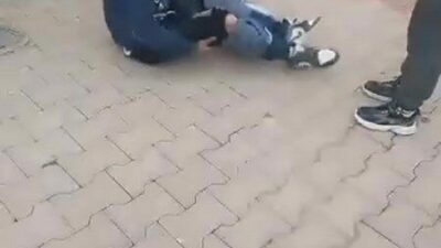 Bursa’nın İnegöl ilçesinde, 14 yaşındaki 2 çocuk arasındaki kavgada biri