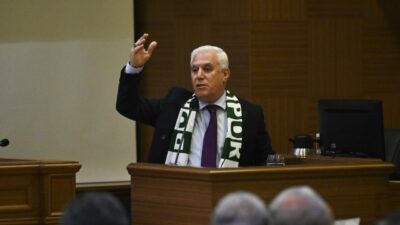 Bursa Büyükşehir Belediye Başkanı Mustafa Bozbey, Büyükşehir Meclisi’nde eleştirilere sert