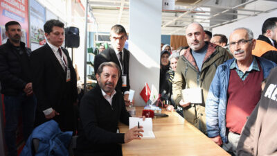 Bu yıl 22’incisi düzenlenen Bursa Kitap Fuarı’nda yerini alan Osmangazi