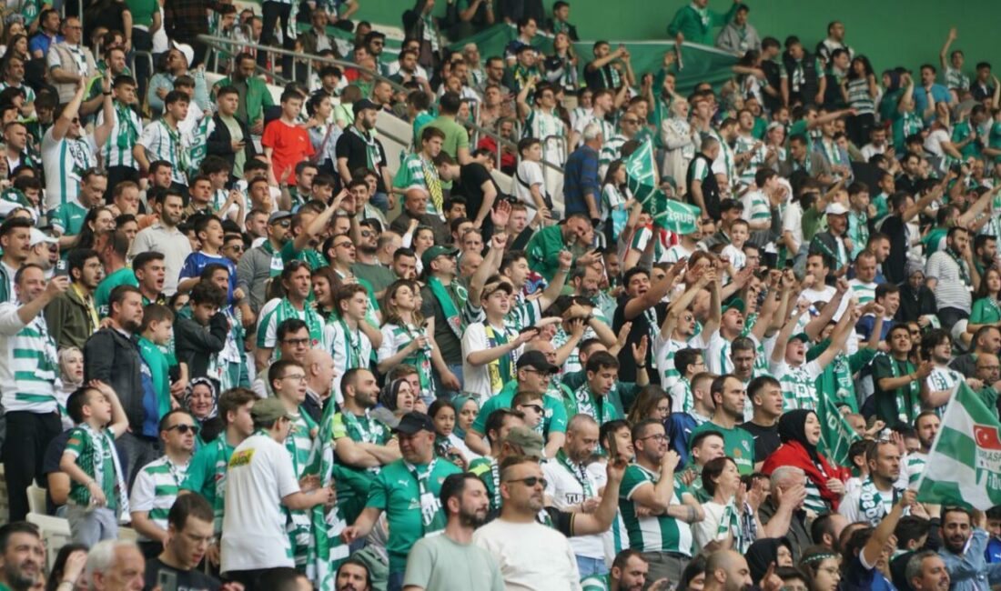 Bursaspor’un, Bornova 1877 ile bu sezon evinde oynadığı son maçta
