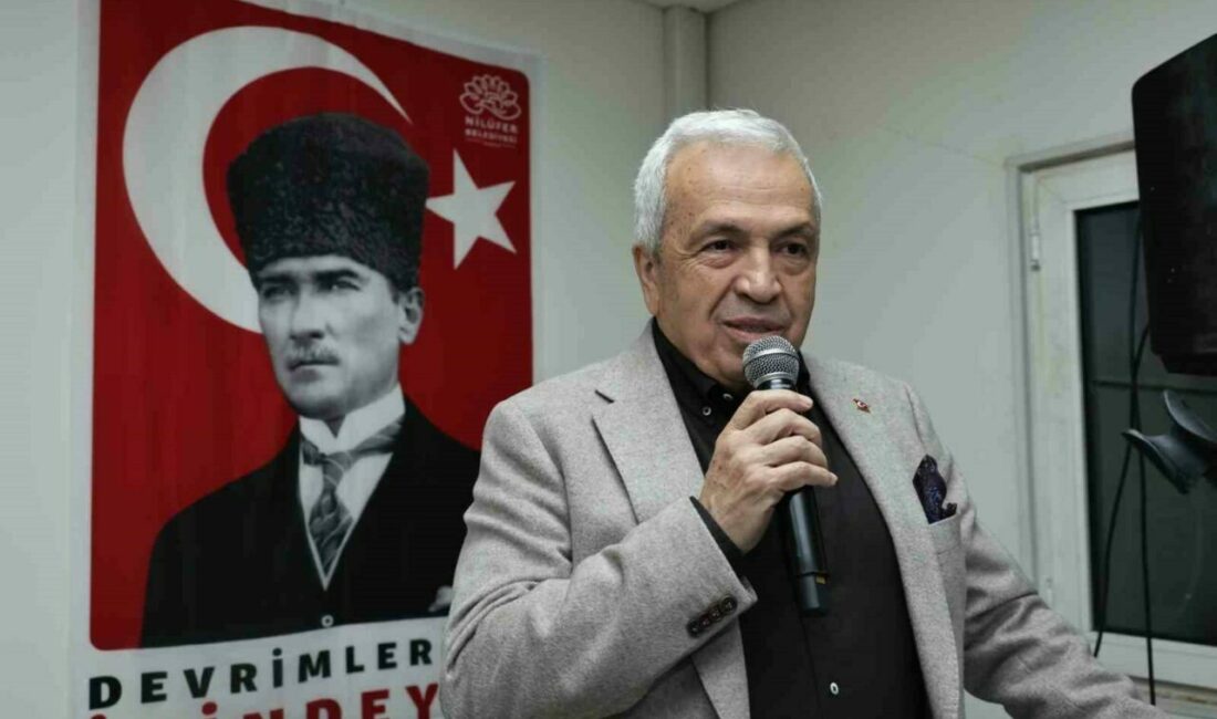 Anadolu Arastası Turizm Geliştirme Kooperatifi olağan genel kurulunu yaptı Nilüfer Belediye Başkanı Şadi Özdemir, Anadolu Arastası’nın yapımı için Büyükşehir