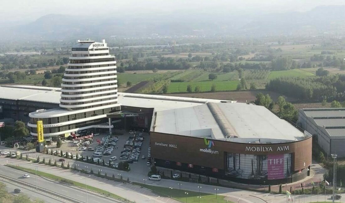 Bu AVM’nin enerjisi güneşten karşılanacak Tek Enerji ve Mobilium AVM iş birliğiyle gerçekleştirilecek proje çerçevesinde