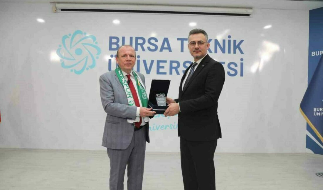 Bursa TB Yönetim Kurulu Başkanı: “Başarı BTÜ’lü öğrencilerle gelecek” BTÜ Konuşmaları’nın bu haftaki konuğu Bursa Ticaret Borsası (Bursa TB)