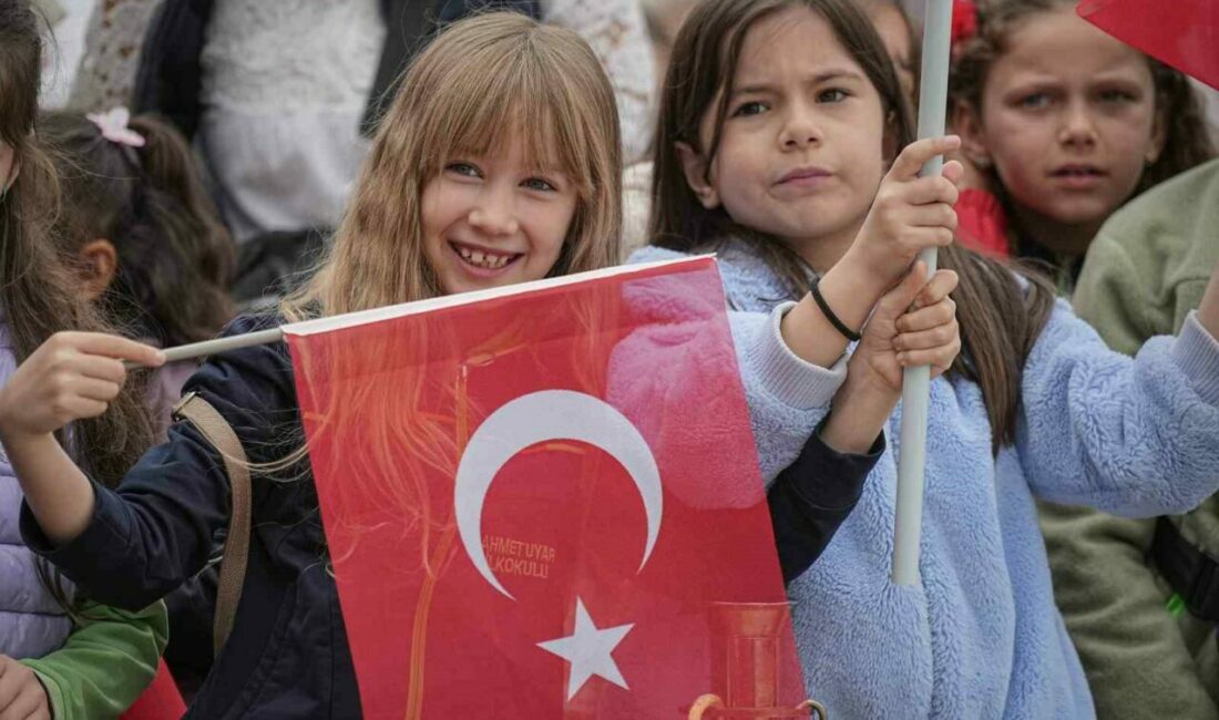 Bursa’da 23 Nisan coşkusu 23 Nisan Ulusal Egemenlik ve Çocuk Bayramı ile Türkiye Büyük