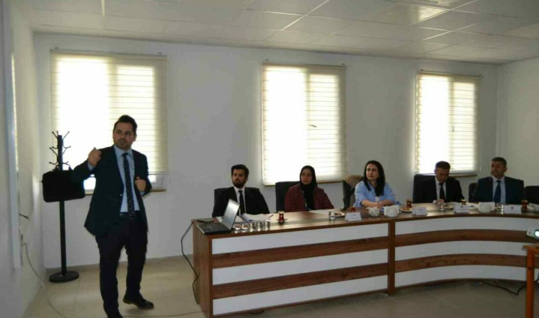 Bursa’da bağımlılıkla mücadele için Taşra Yürütme Kurulu toplantısı gerçekleştirildi. Adalet