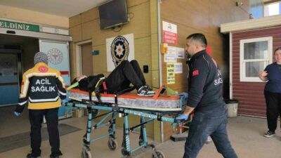 Bursa’nın İnegöl ilçesinde iki motosikletin çarpıştığı kazada 1’i ağır 3